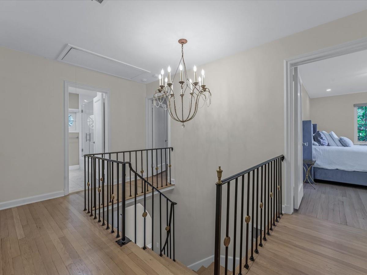 Single Family Mountain Cut  Nassau County, NY 11030, MLS-882761-16