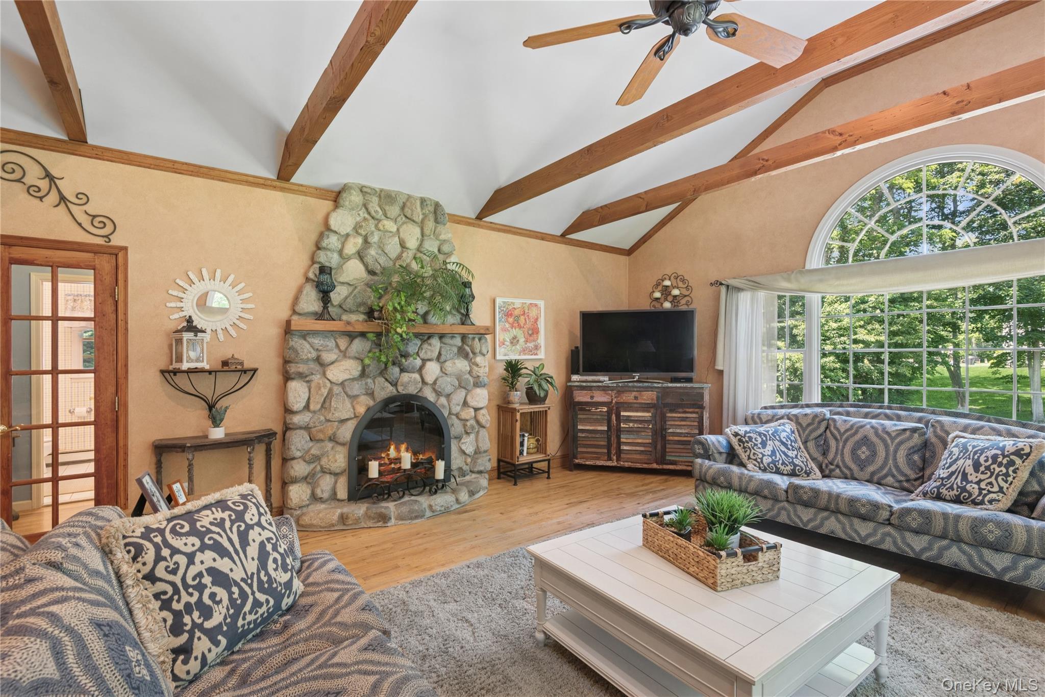 Single Family Orient  Suffolk County, NY 11768, MLS-882762-23