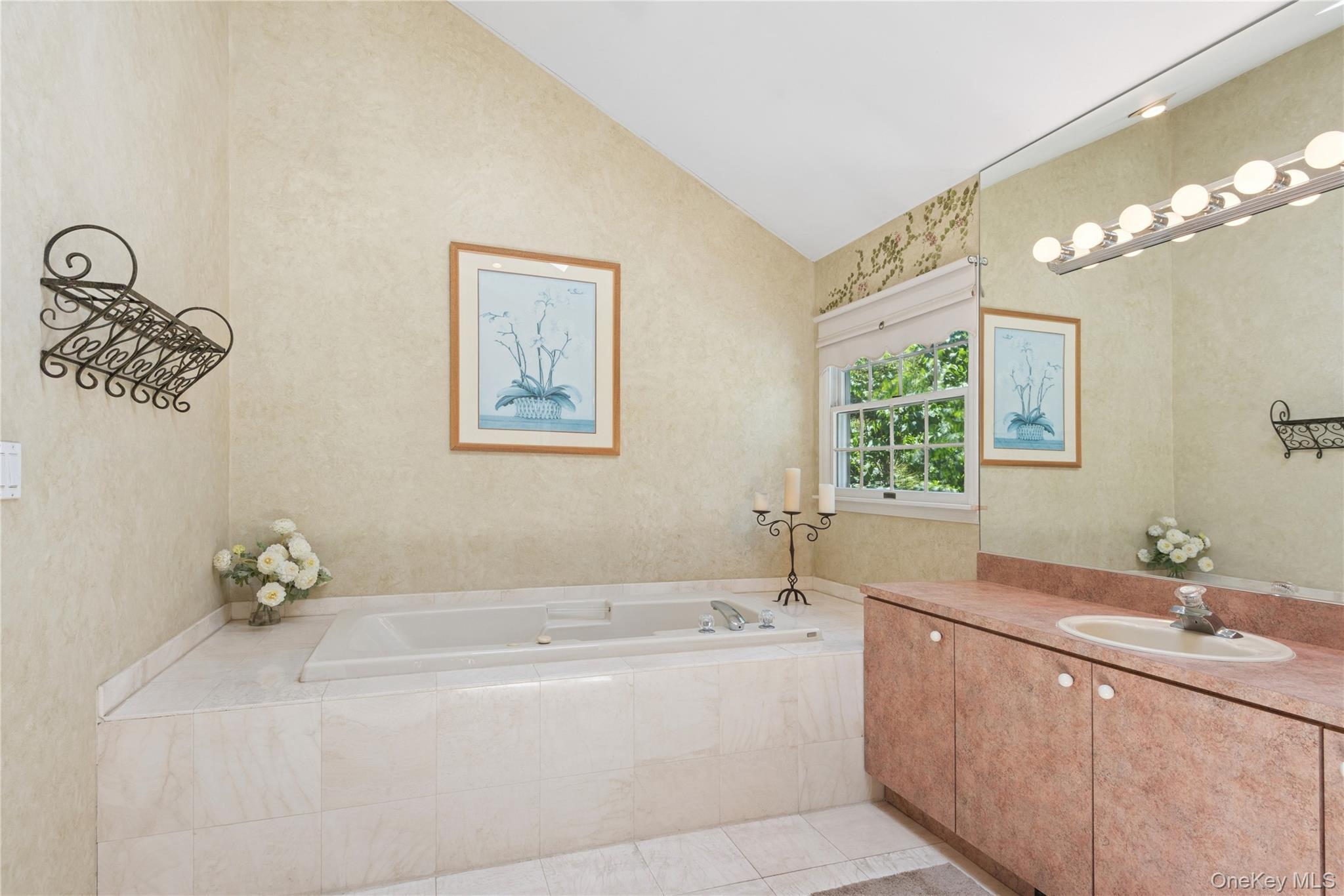 Single Family Orient  Suffolk County, NY 11768, MLS-882762-34