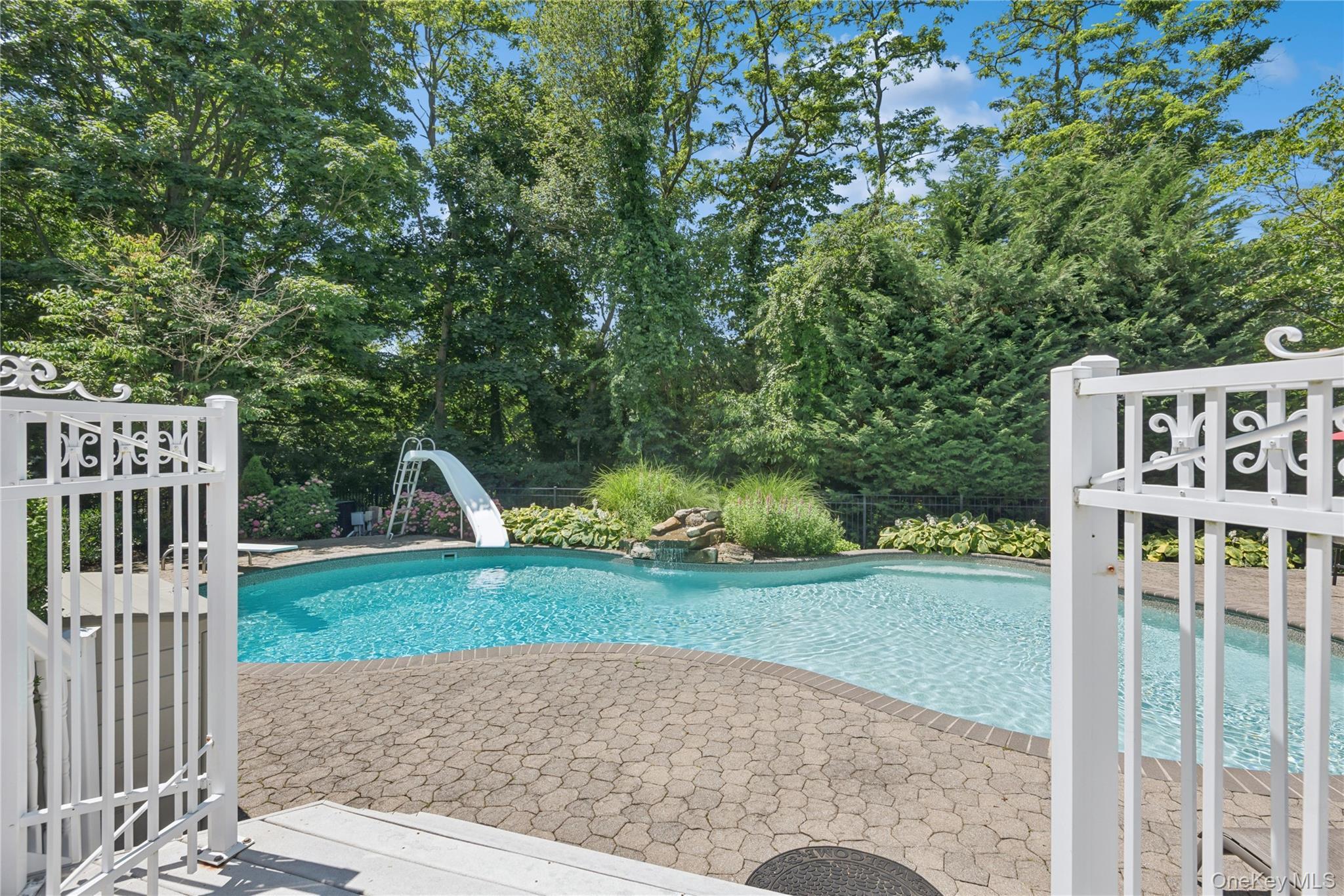 Single Family Orient  Suffolk County, NY 11768, MLS-882762-41