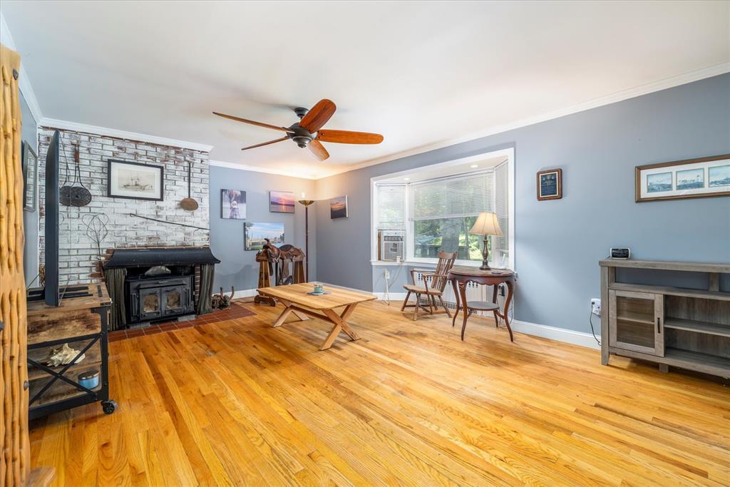 Single Family North  Nassau County, NY 11709, MLS-882772-5