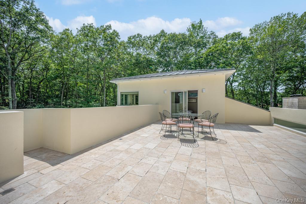 Single Family Noyack Suffolk County, NY 11963, MLS-882779-34