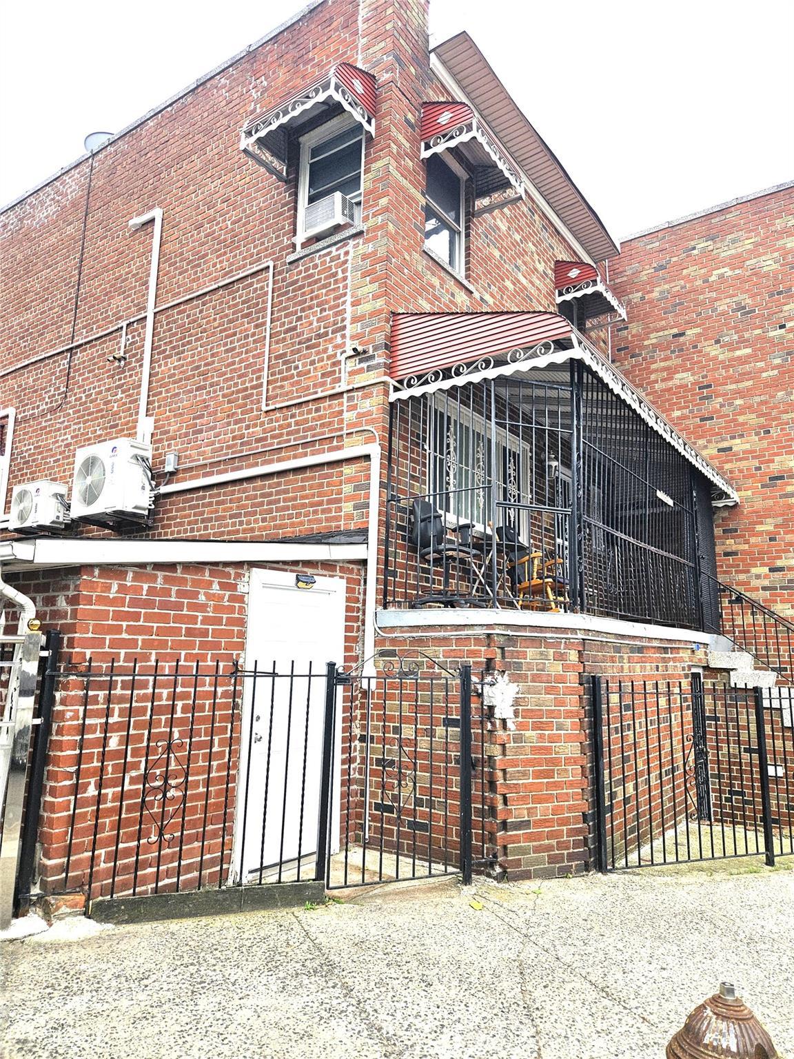 Single Family Cross Bronx  Bronx, NY 10472, MLS-882791-2