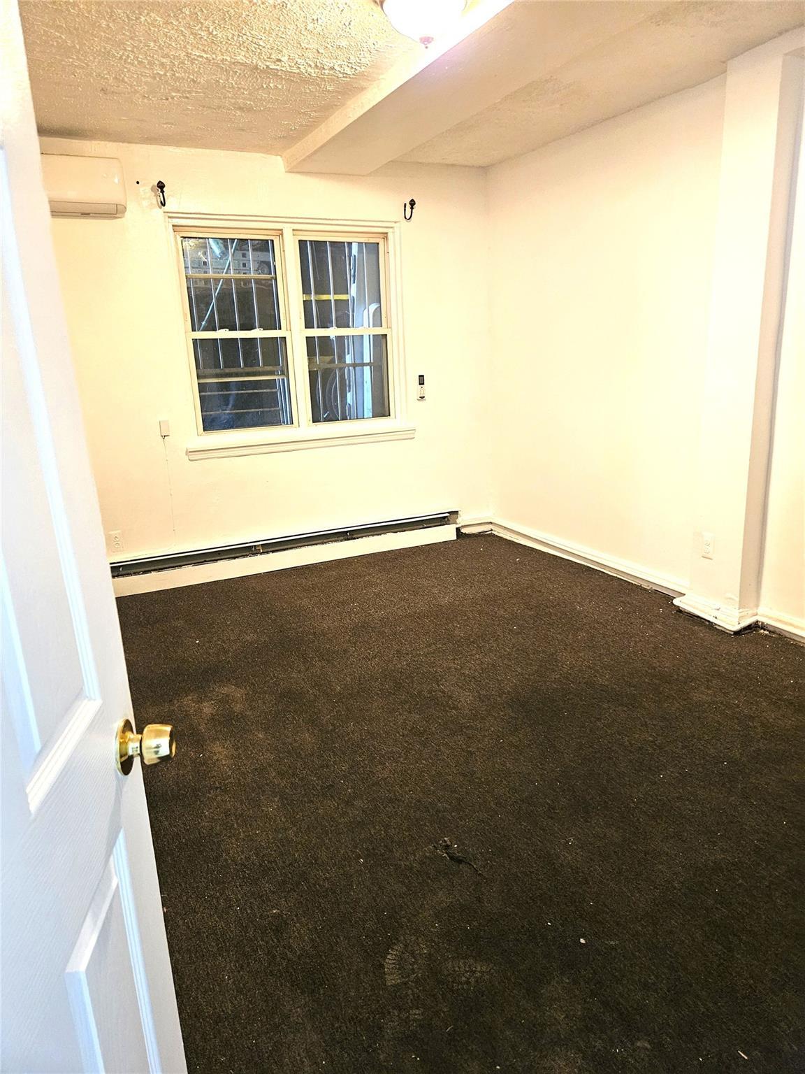Single Family Cross Bronx  Bronx, NY 10472, MLS-882791-8