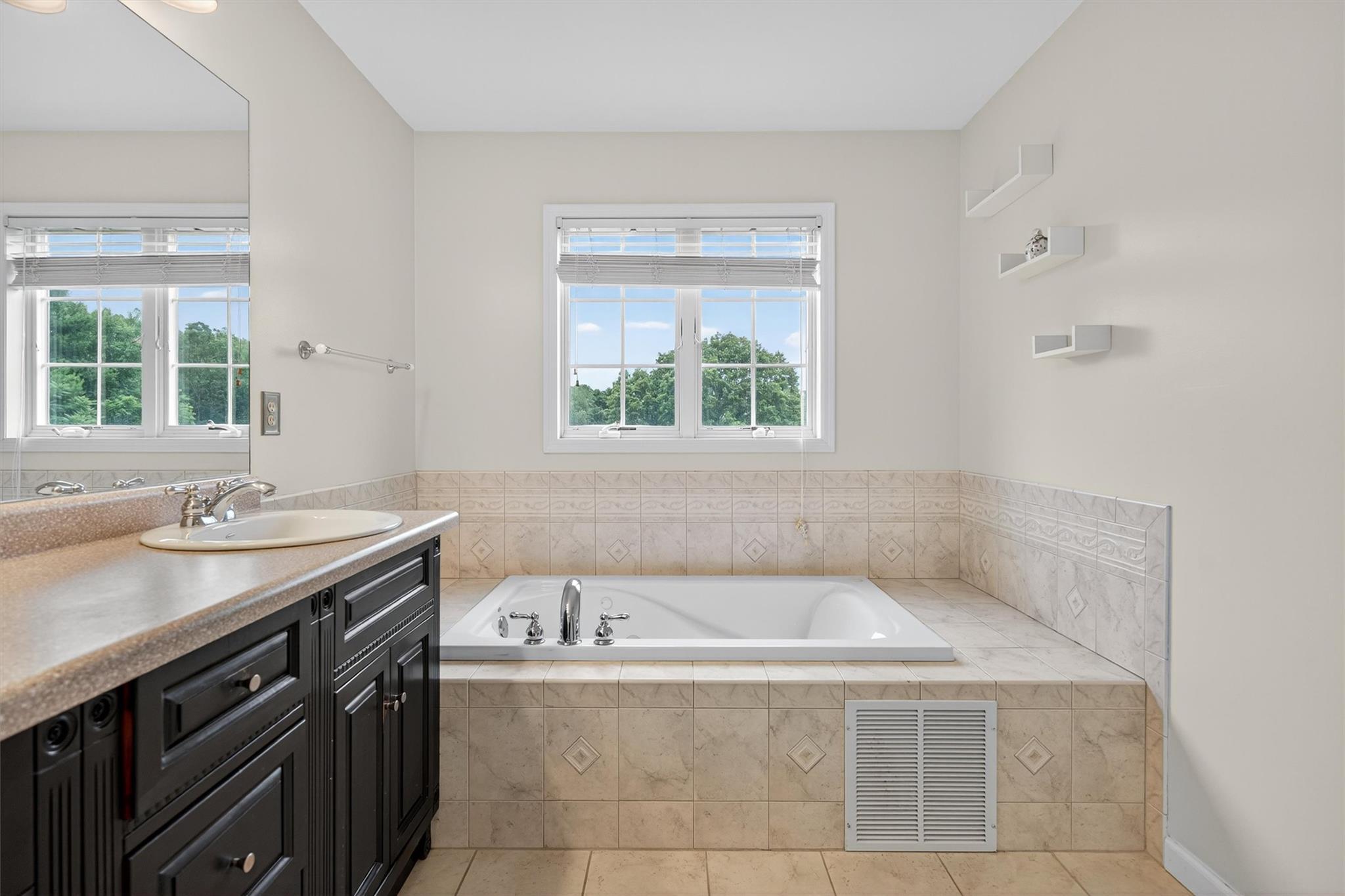Single Family Long View  Orange County, NY 10988, MLS-882805-25