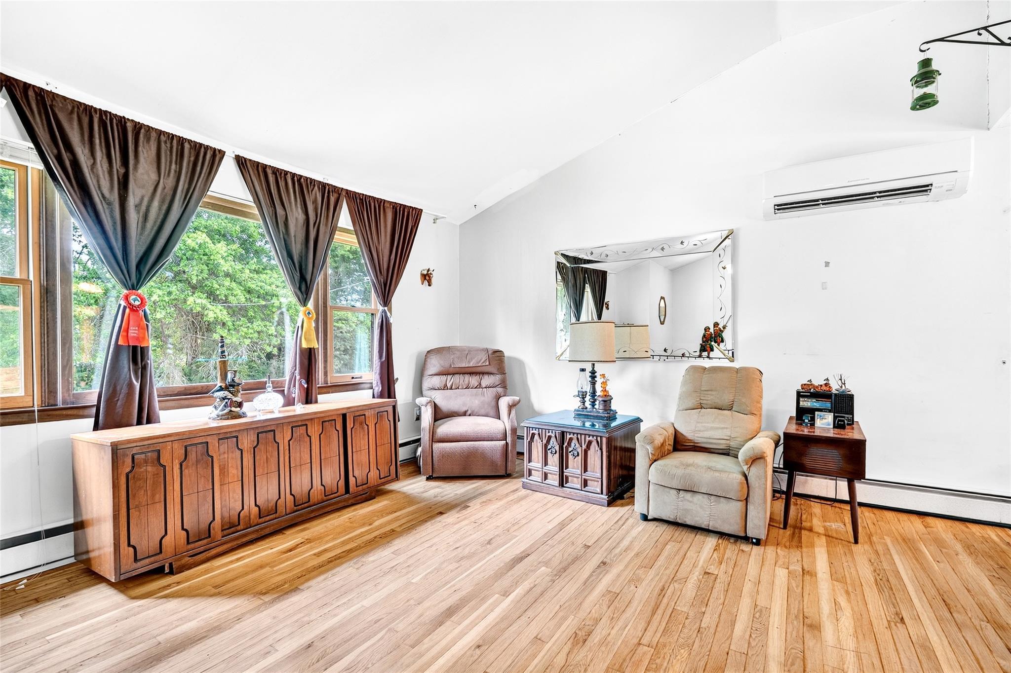 Single Family Bull  Orange County, NY 12575, MLS-882813-13