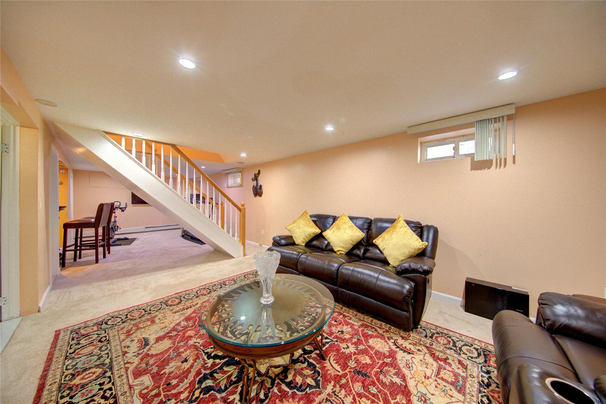 Single Family 265th  Queens, NY 11040, MLS-882829-26