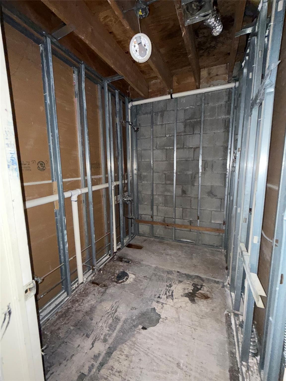 Single Family Givan  Bronx, NY 10469, MLS-882842-17