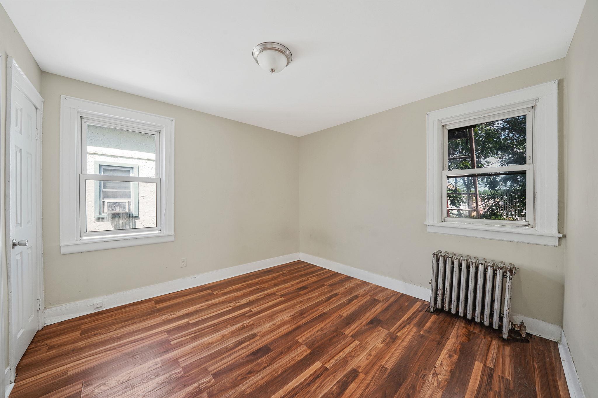 Single Family 230th  Queens, NY 11413, MLS-882848-15