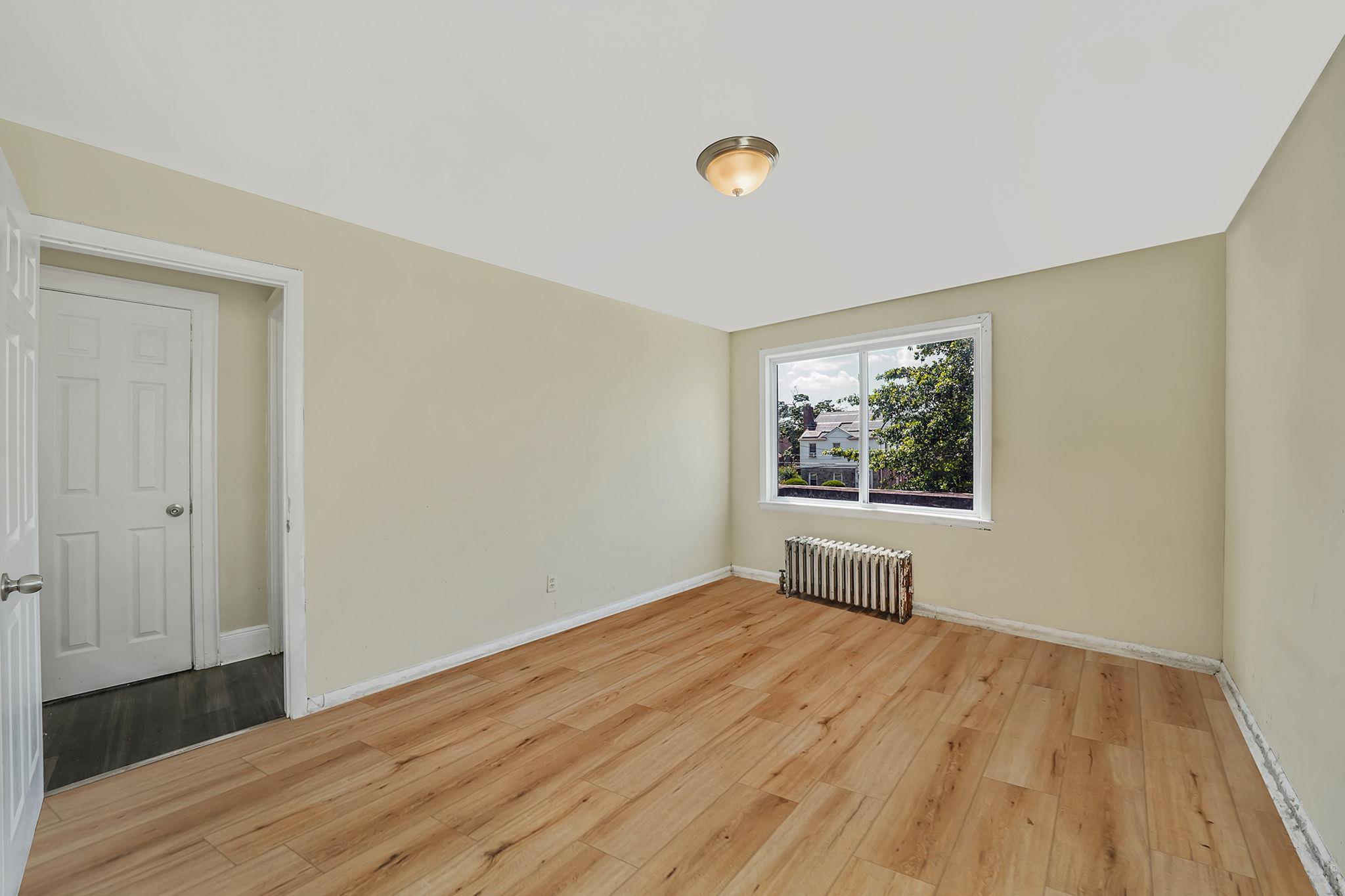 Single Family 230th  Queens, NY 11413, MLS-882848-18