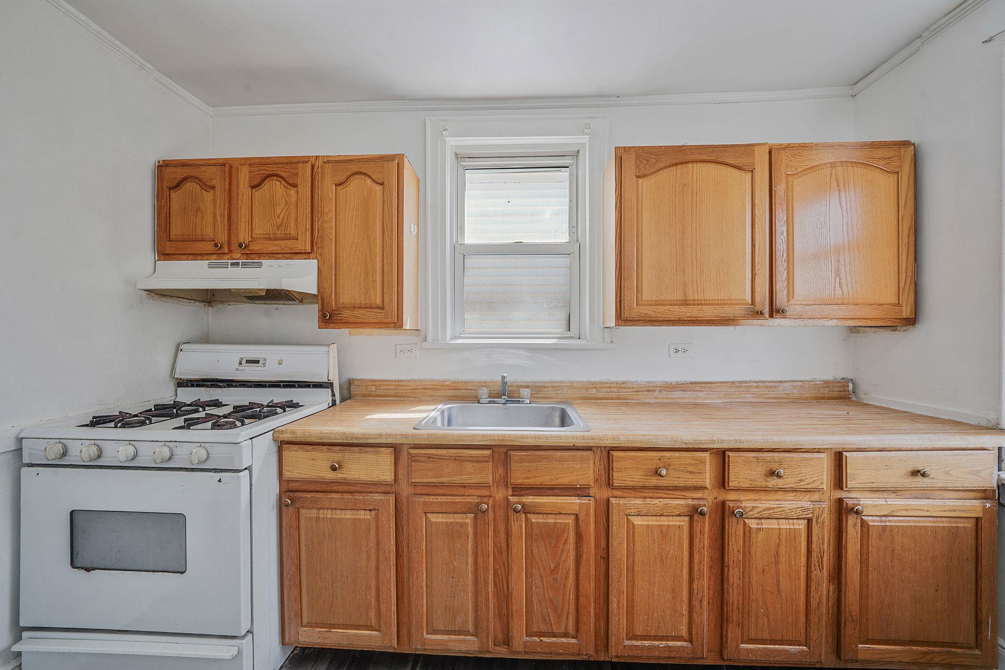 Single Family 230th  Queens, NY 11413, MLS-882848-20
