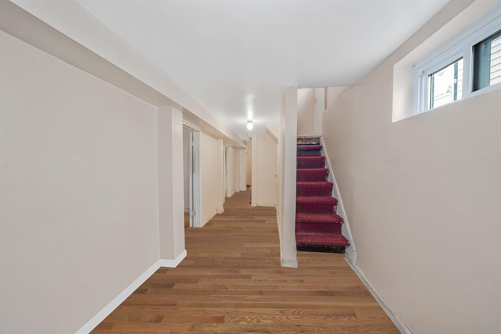 Single Family 230th  Queens, NY 11413, MLS-882848-22