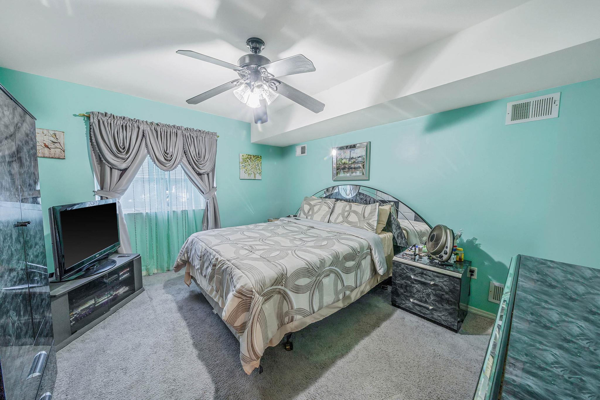 Single Family Beach 35th  Queens, NY 11691, MLS-882890-15