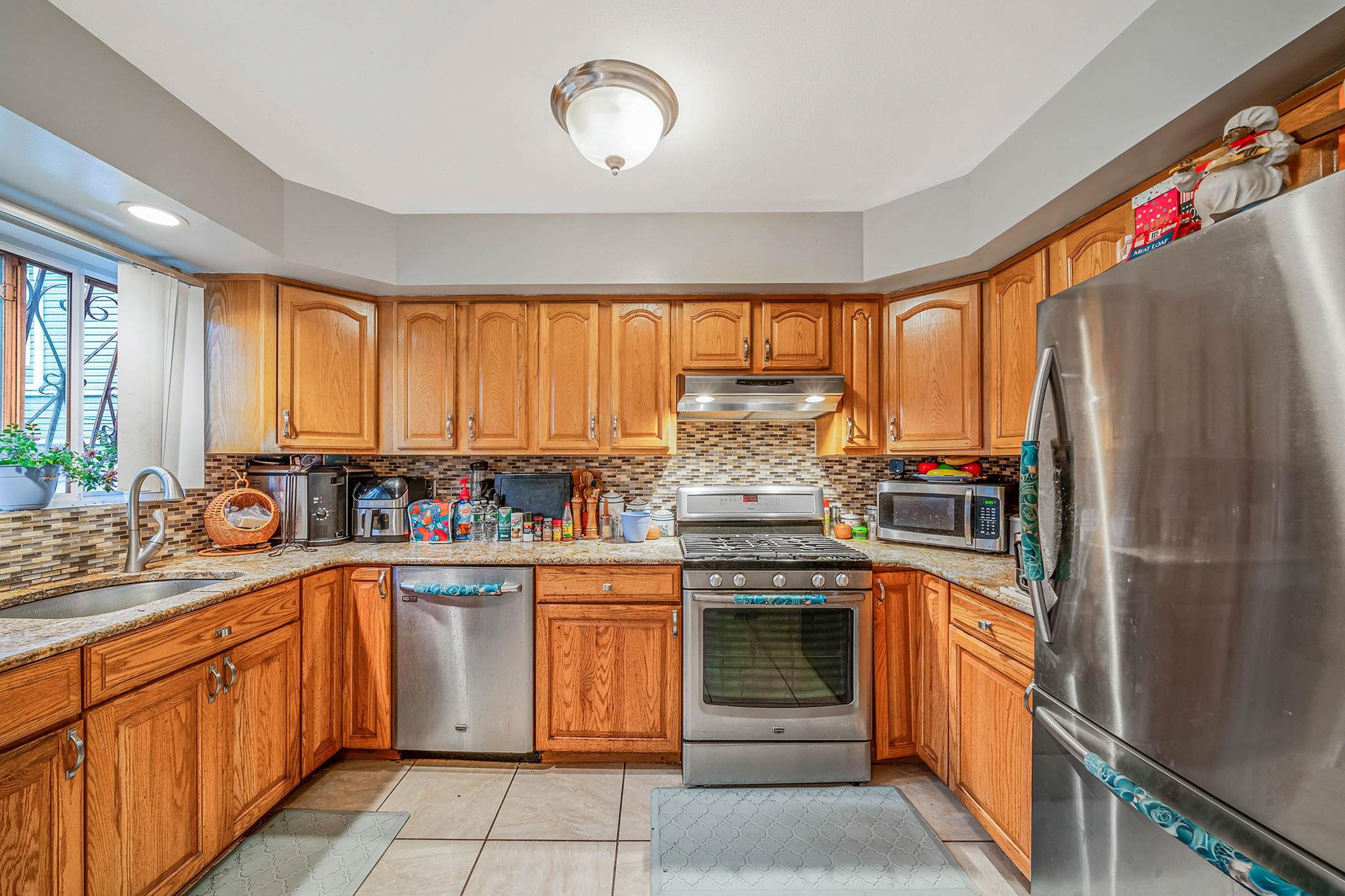 Single Family Beach 35th  Queens, NY 11691, MLS-882890-6