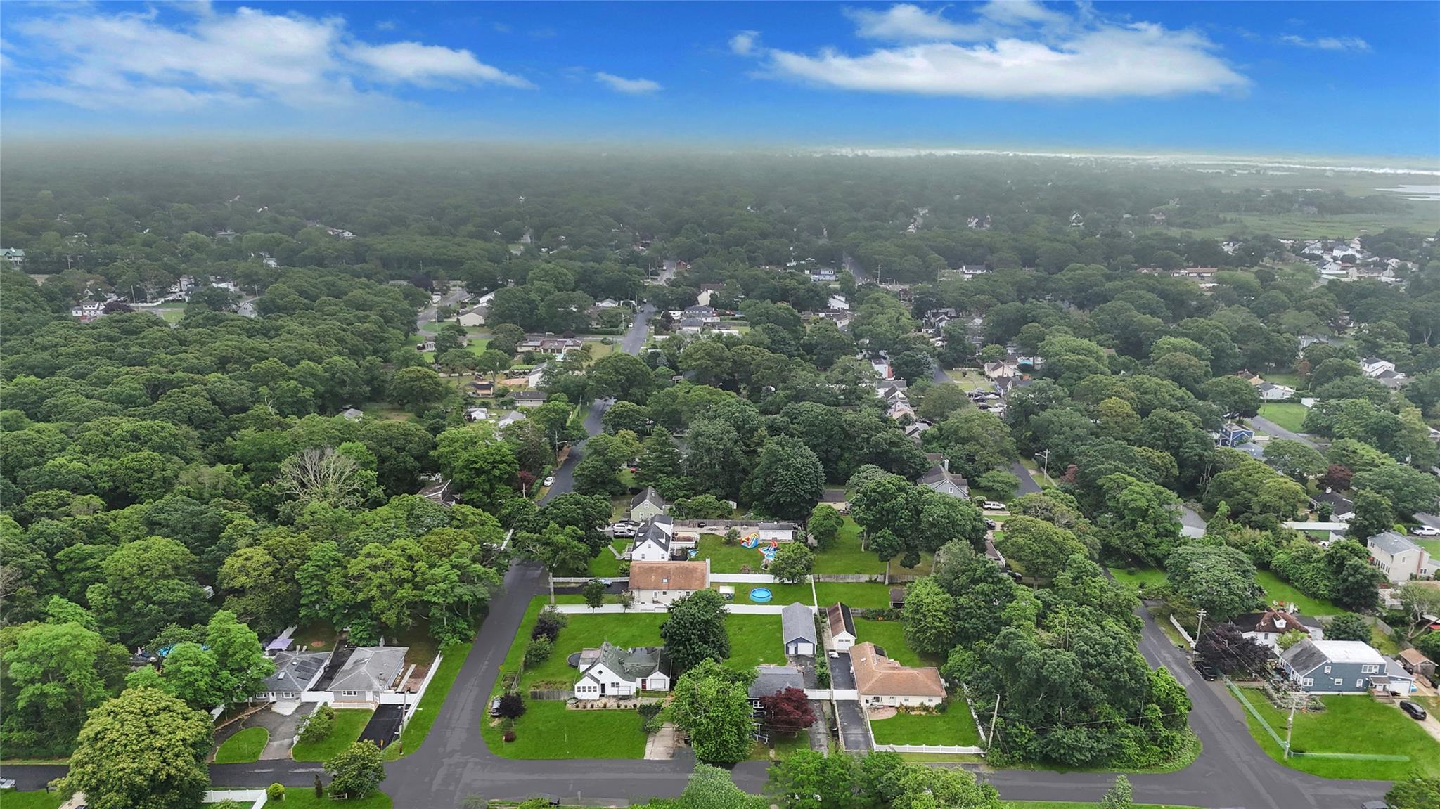 Single Family Pinetree  Suffolk County, NY 11967, MLS-882894-4