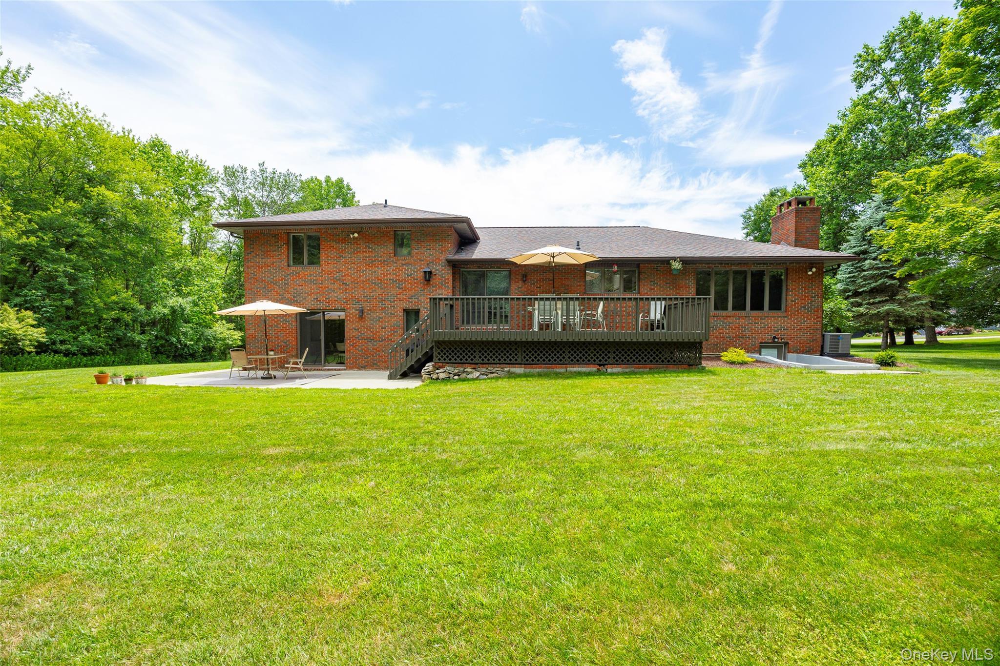 Single Family Lounsbury  Westchester County, NY 10505, MLS-882909-12