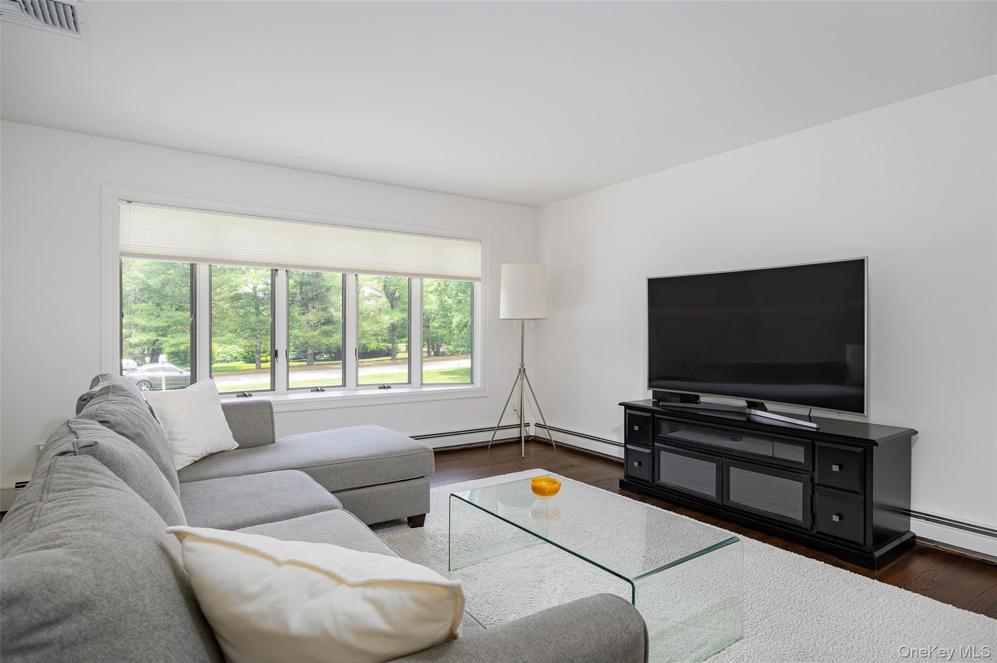 Single Family Lounsbury  Westchester County, NY 10505, MLS-882909-17