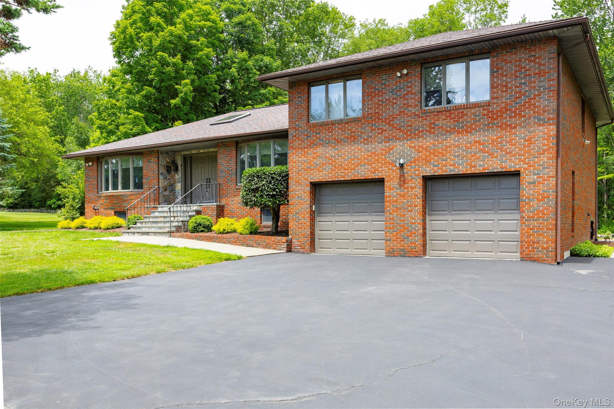 Single Family Lounsbury  Westchester County, NY 10505, MLS-882909-7