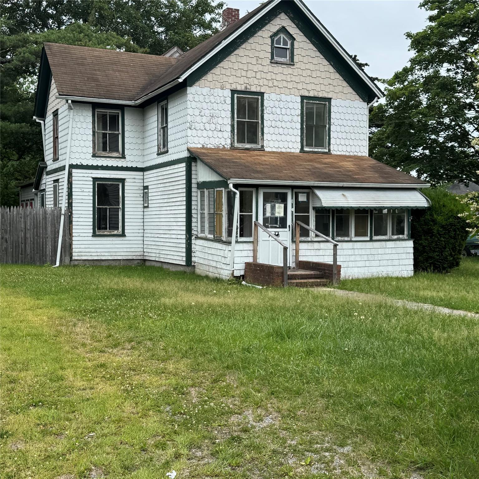 Single Family Lake  Suffolk County, NY 11934, MLS-882921-2