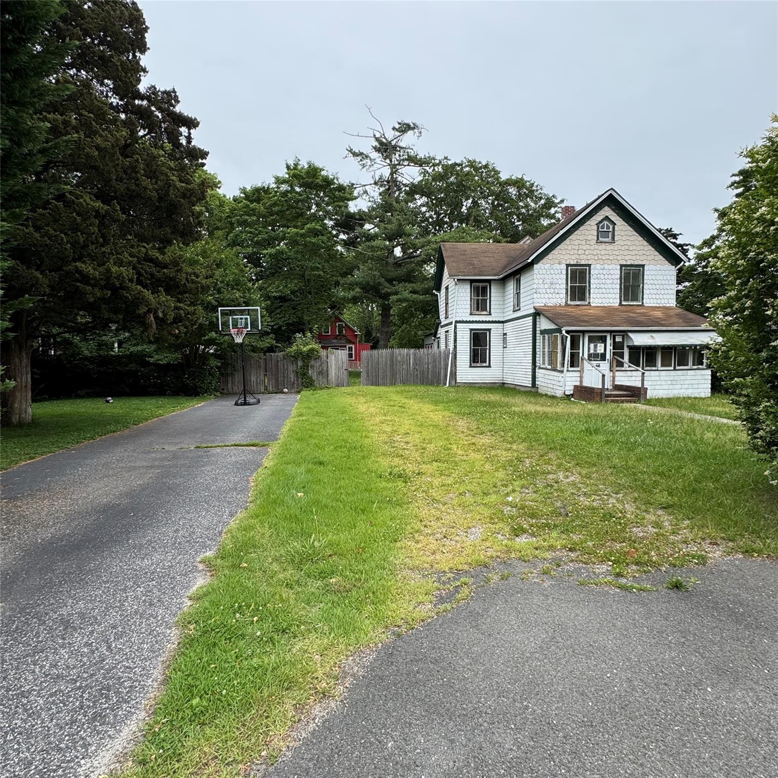 Single Family Lake  Suffolk County, NY 11934, MLS-882921-3