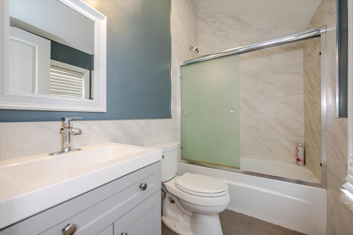 Single Family West Broadway  Nassau County, NY 11557, MLS-882924-18