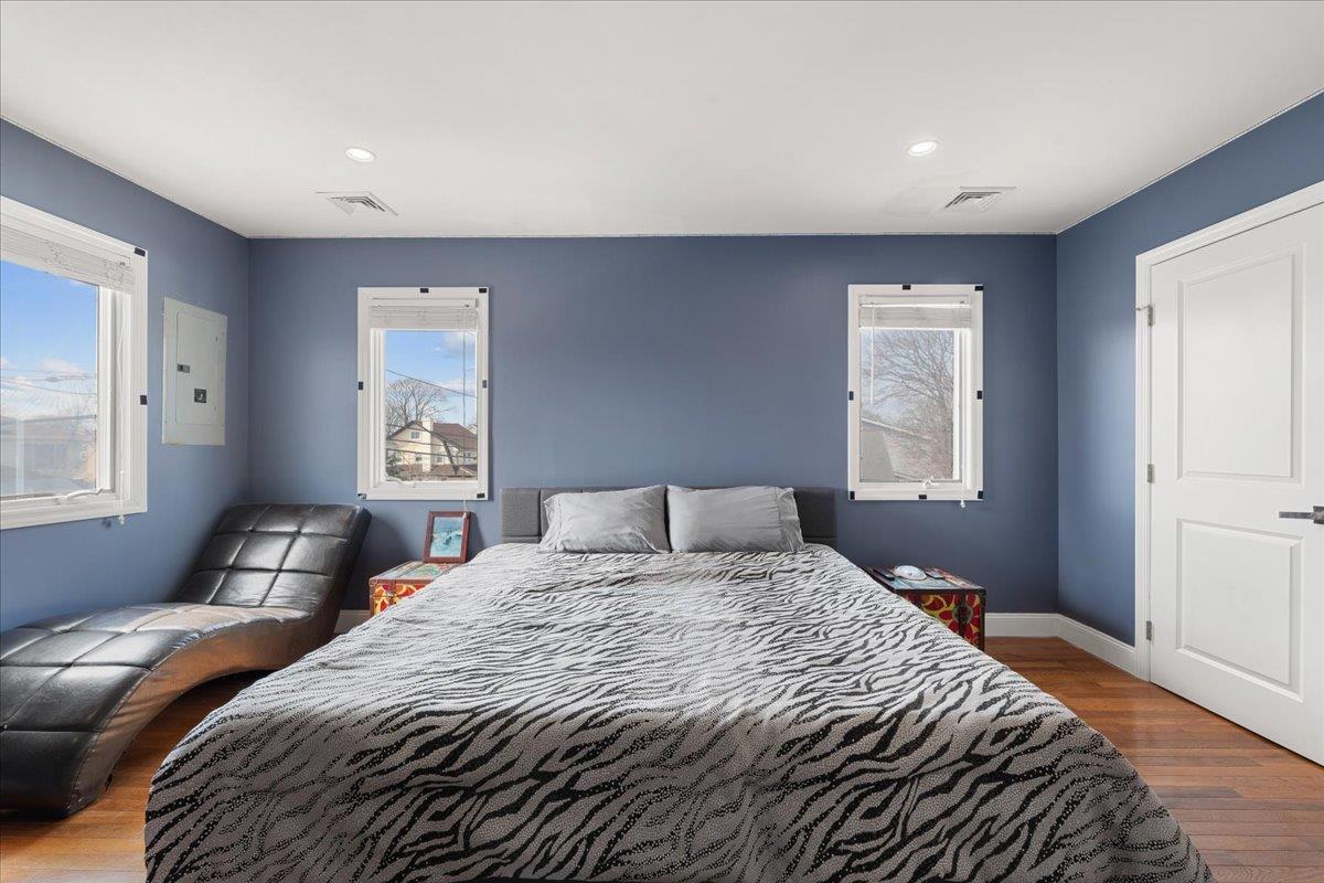 Single Family West Broadway  Nassau County, NY 11557, MLS-882924-21
