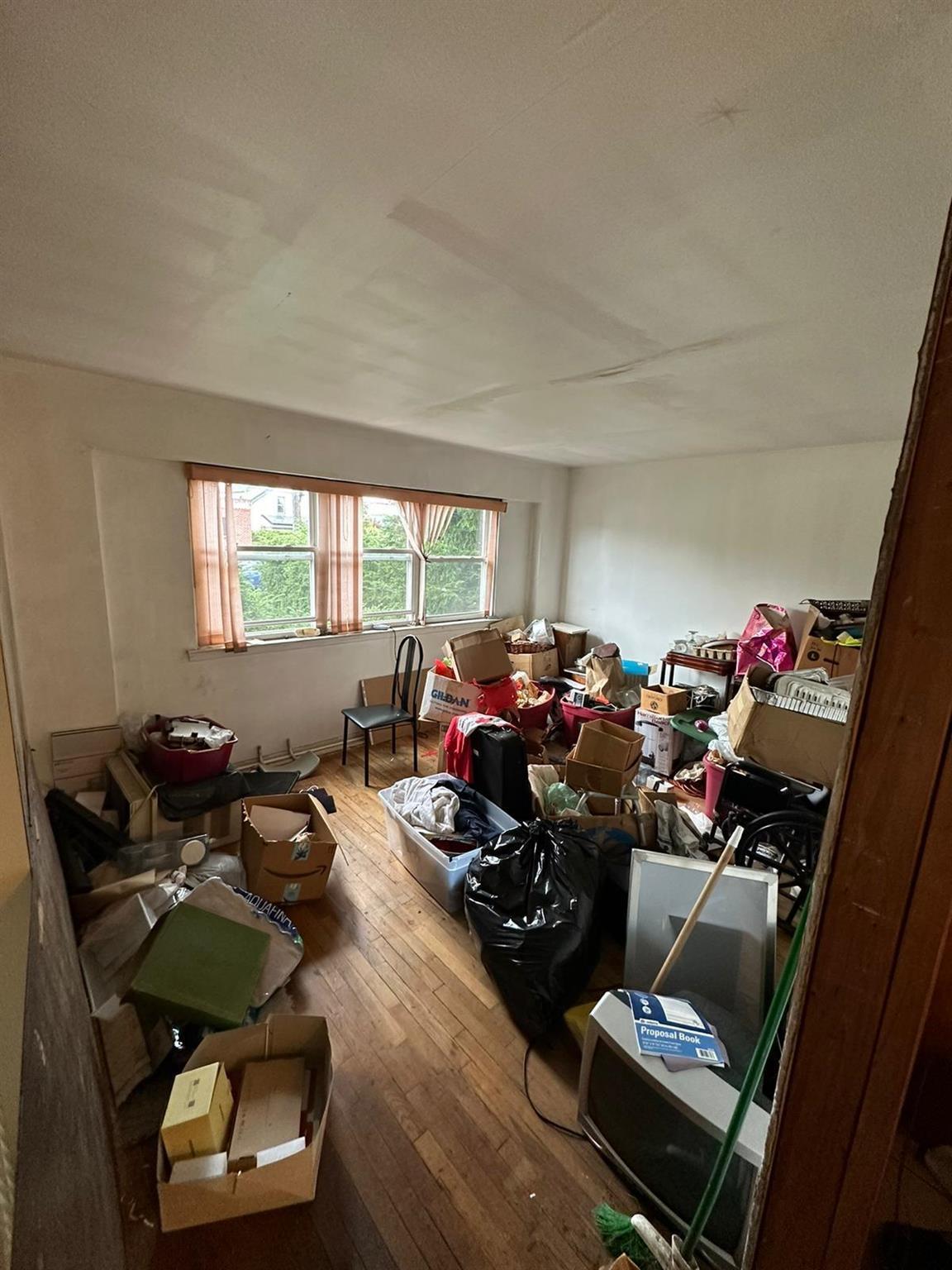 Single Family Babylon  Nassau County, NY 11520, MLS-882930-10