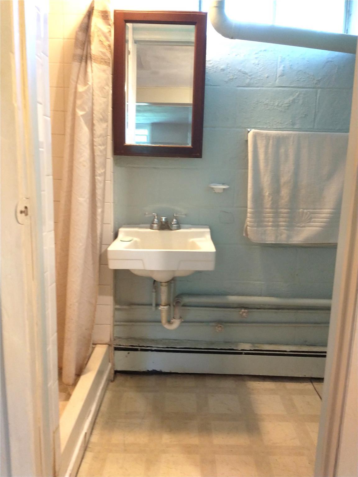 Single Family Friendly  Dutchess County, NY 12582, MLS-882943-14