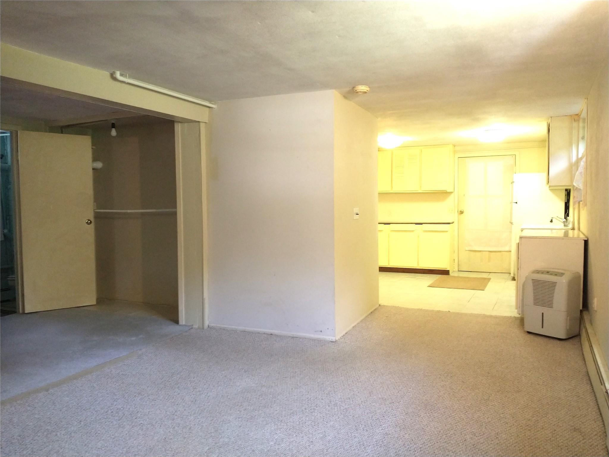 Single Family Friendly  Dutchess County, NY 12582, MLS-882943-25