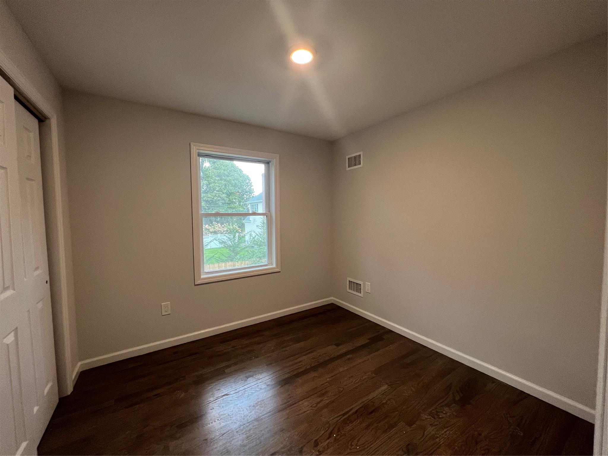 Single Family Blue Point  Suffolk County, NY 11738, MLS-882949-11