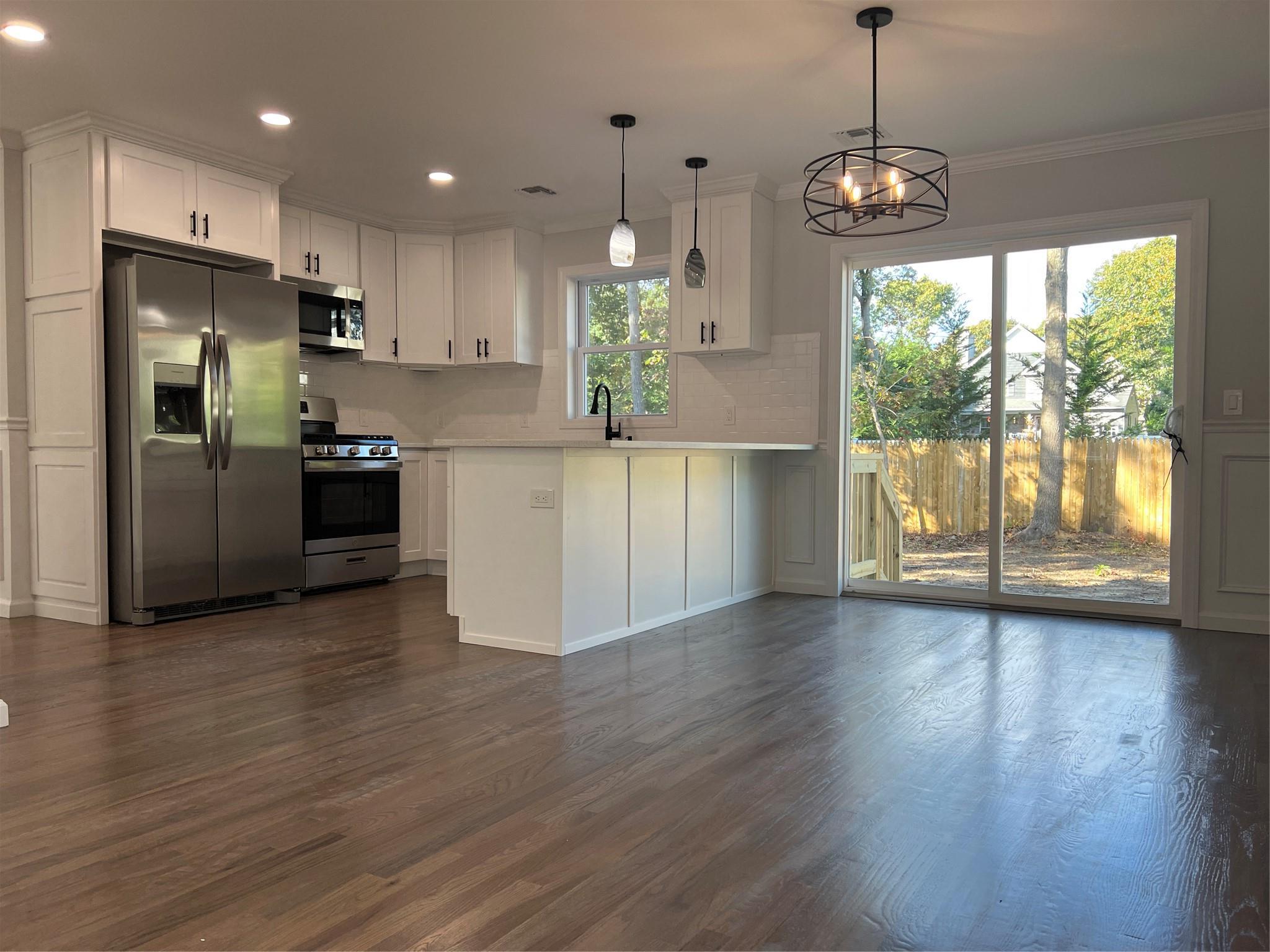 Single Family Blue Point  Suffolk County, NY 11738, MLS-882949-4