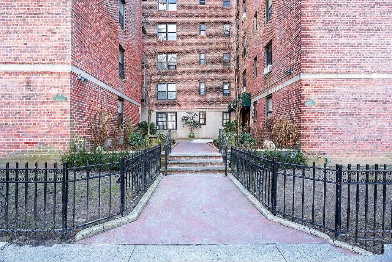 Coop 89th  Brooklyn, NY 11209, MLS-882966-3