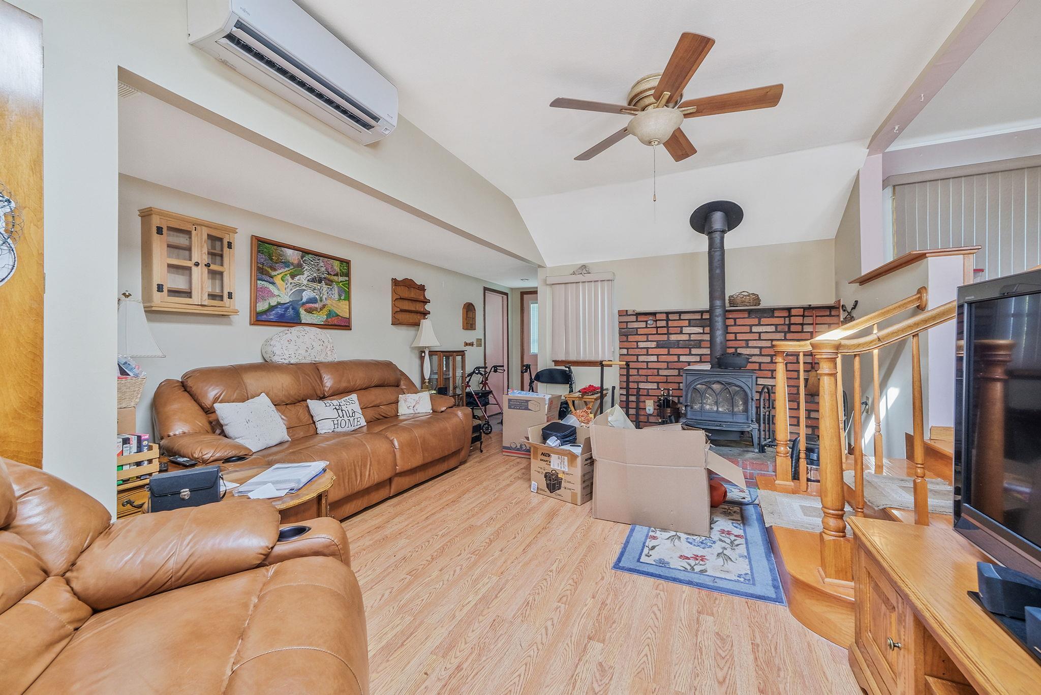 Single Family Woodland  Suffolk County, NY 11951, MLS-882984-16