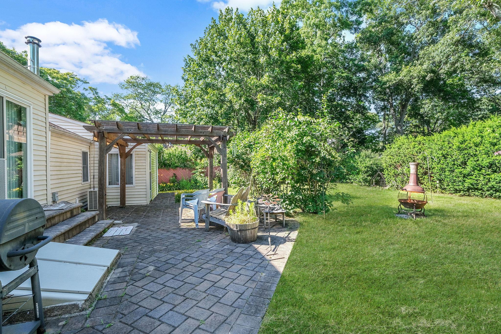 Single Family Woodland  Suffolk County, NY 11951, MLS-882984-8