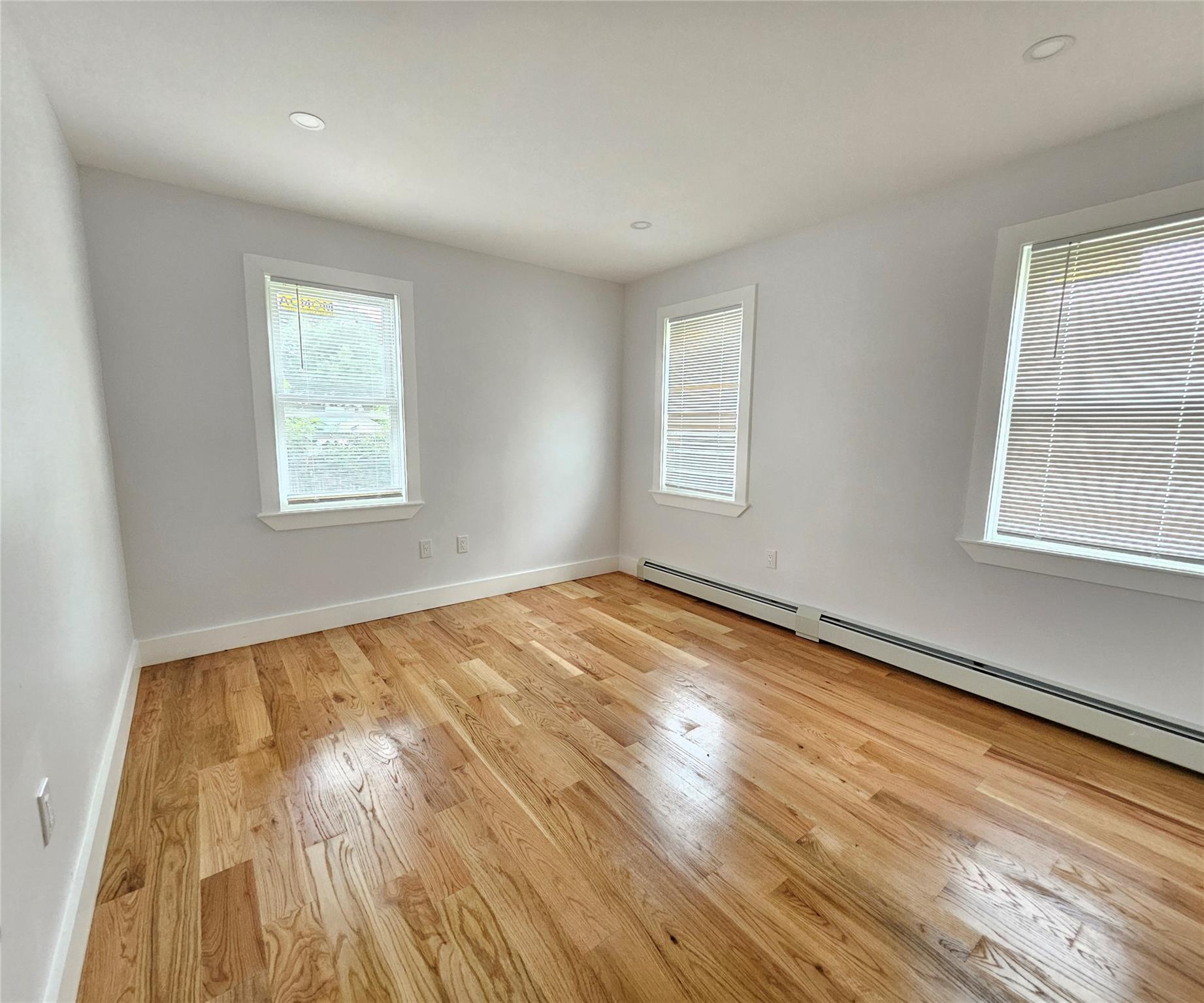Single Family 123  Queens, NY 11434, MLS-882987-12