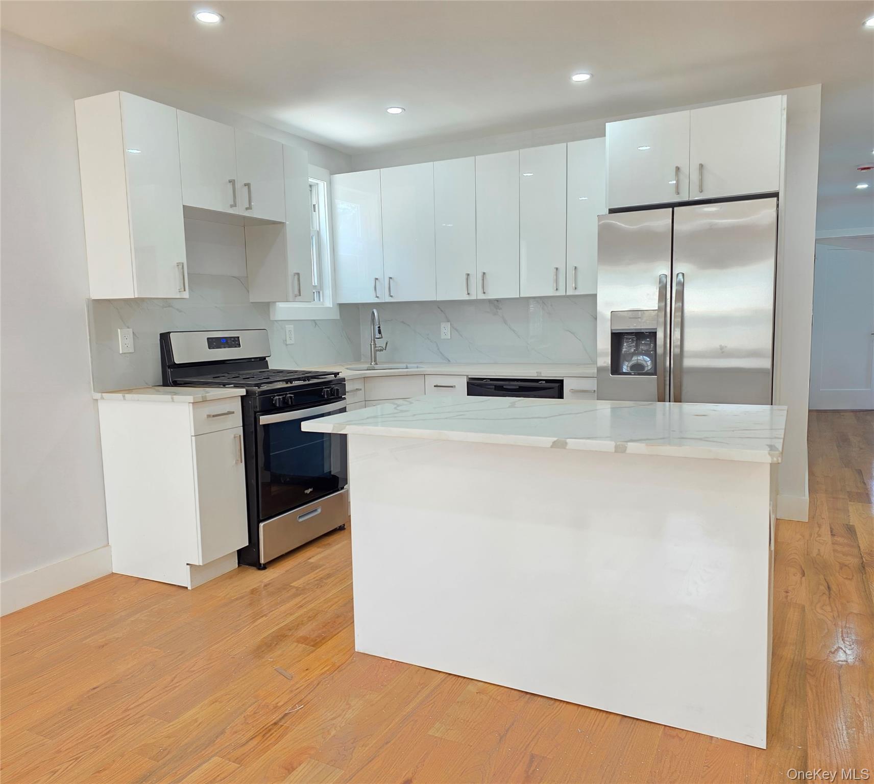 Single Family 123 Queens, NY 11434, MLS-882987-19