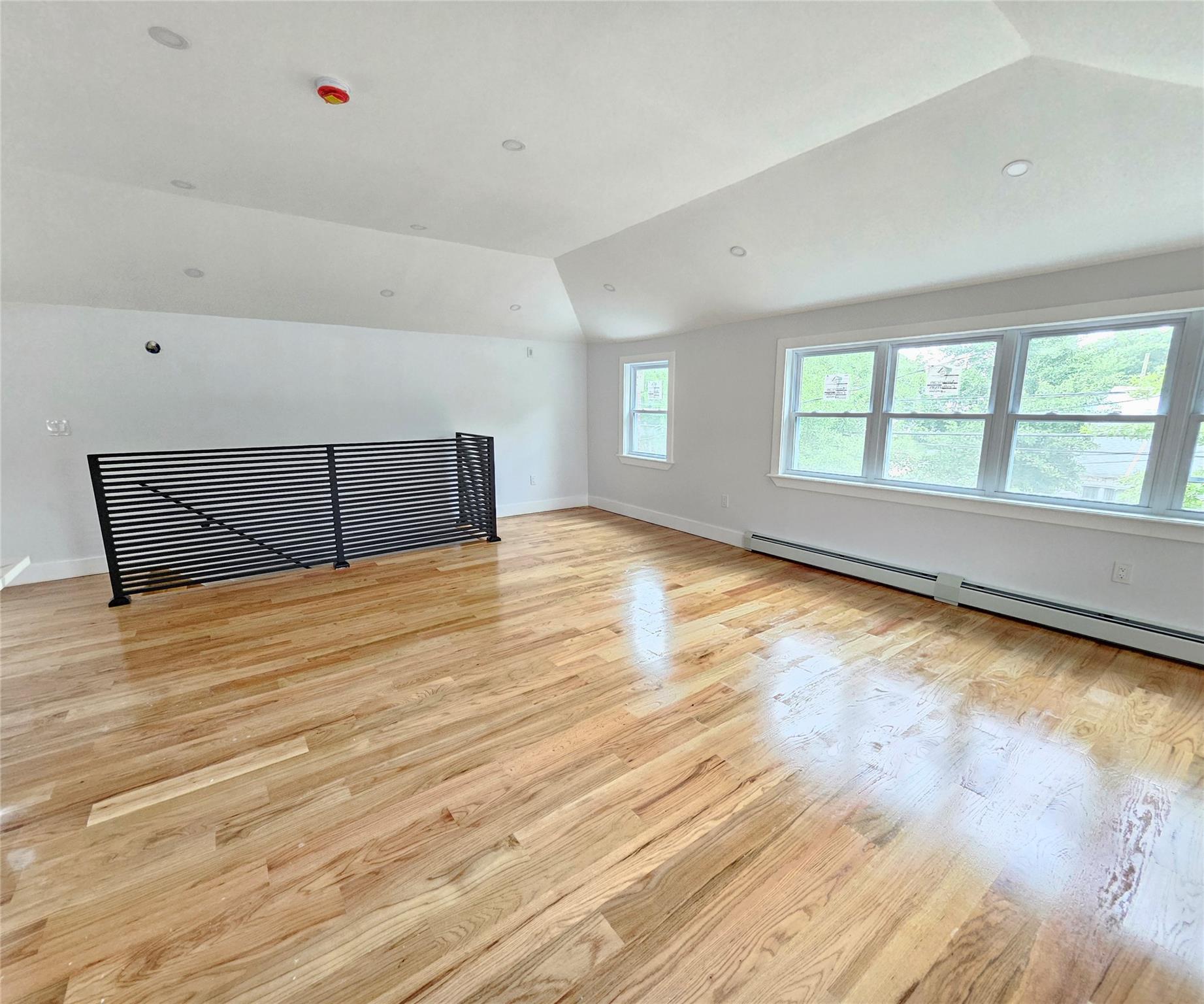 Single Family 123  Queens, NY 11434, MLS-882987-3