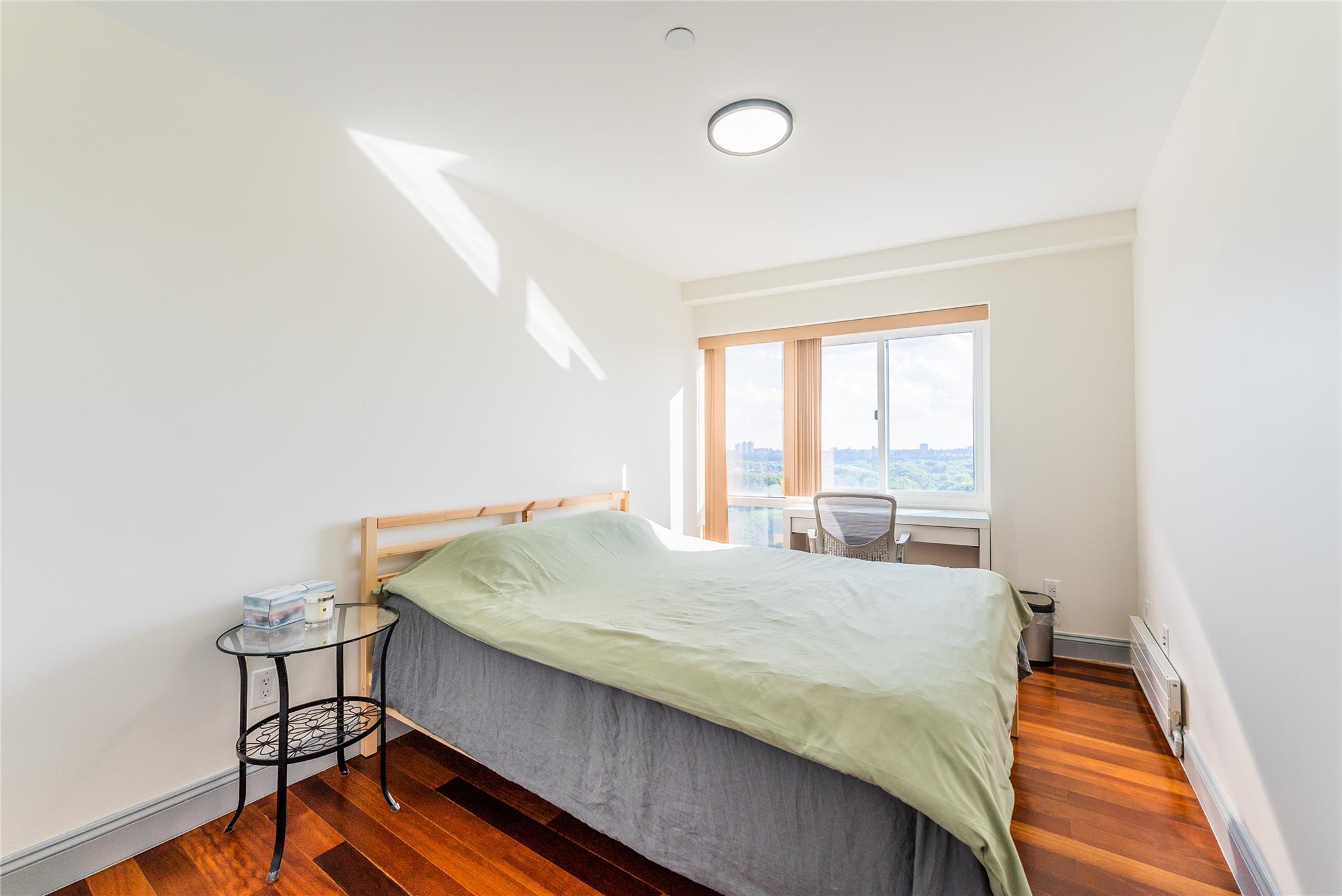 Condo Main  Queens, NY 11355, MLS-883016-23