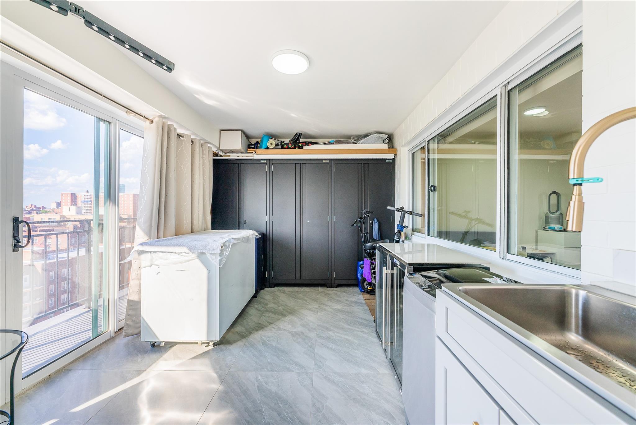 Condo Main  Queens, NY 11355, MLS-883016-8