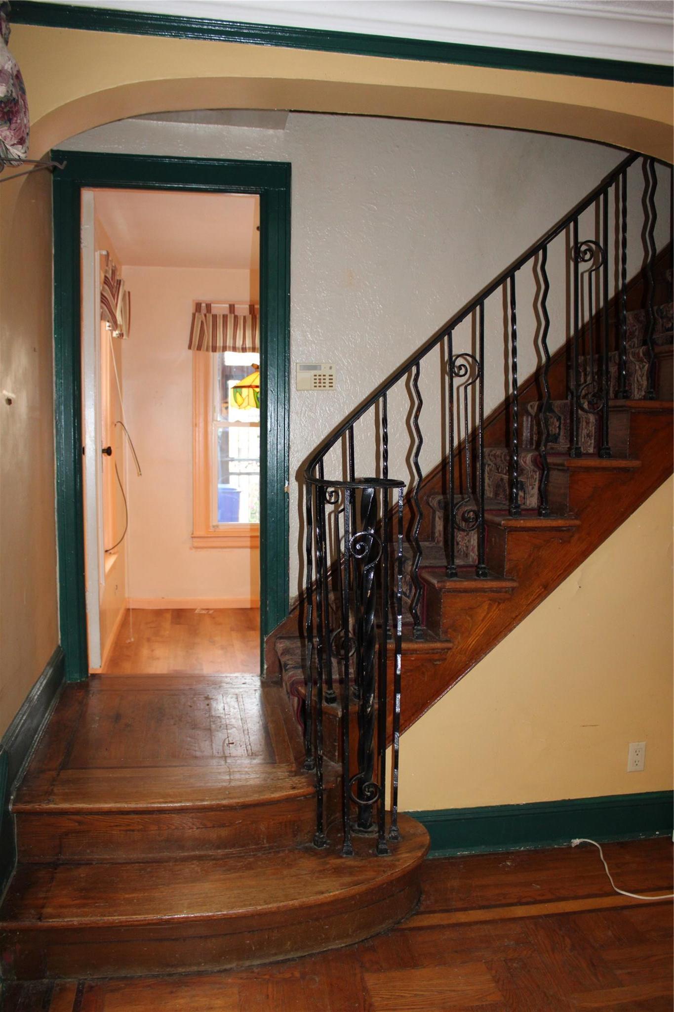 Single Family 84  Queens, NY 11370, MLS-883022-18