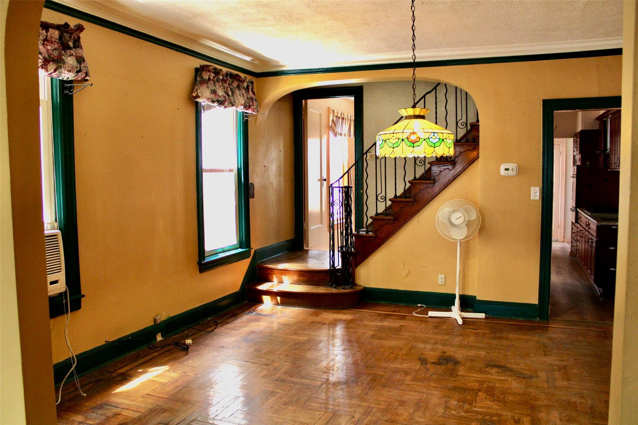 Single Family 84  Queens, NY 11370, MLS-883022-7