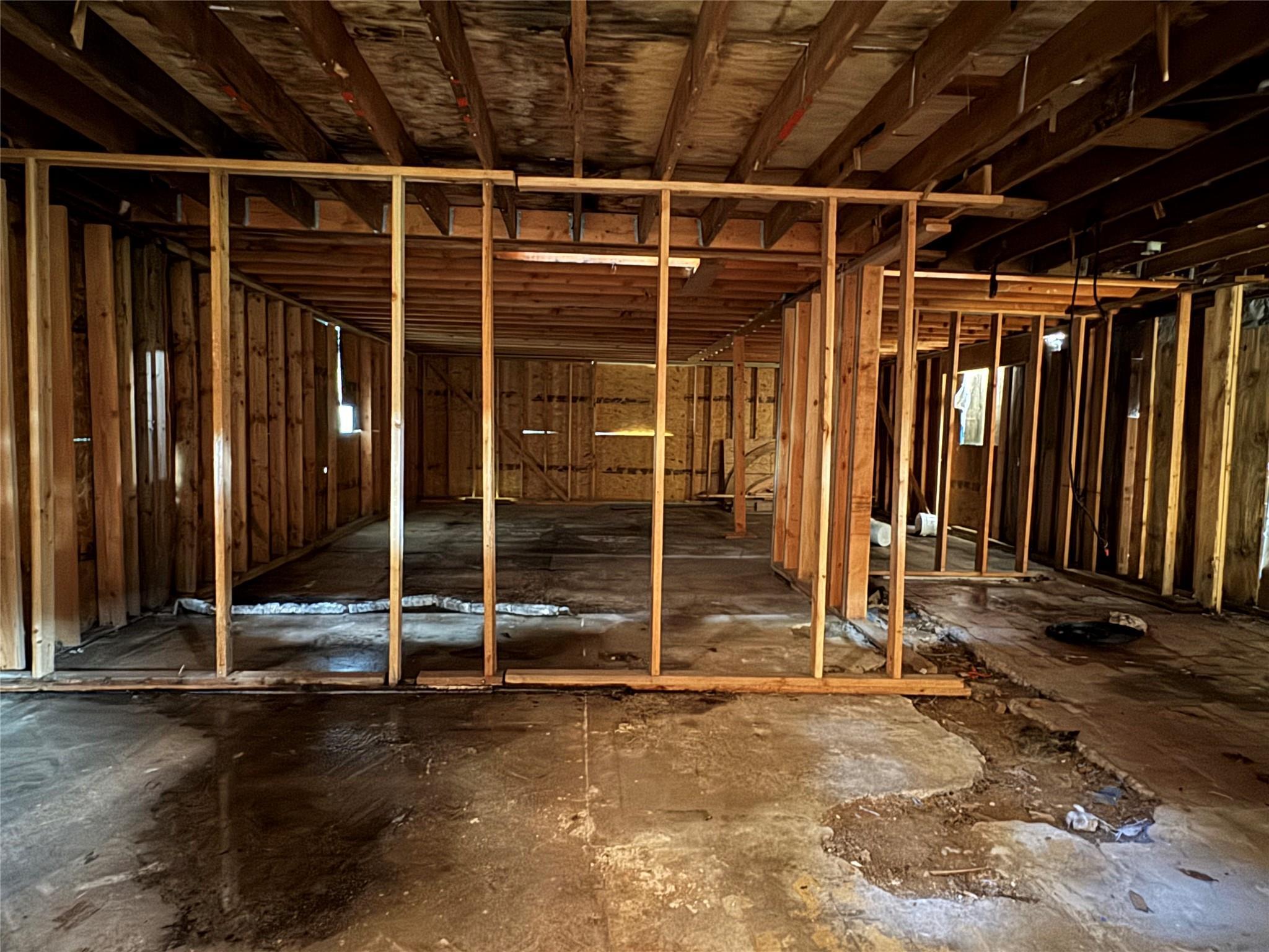 Single Family Denis  Suffolk County, NY 11727, MLS-883031-13