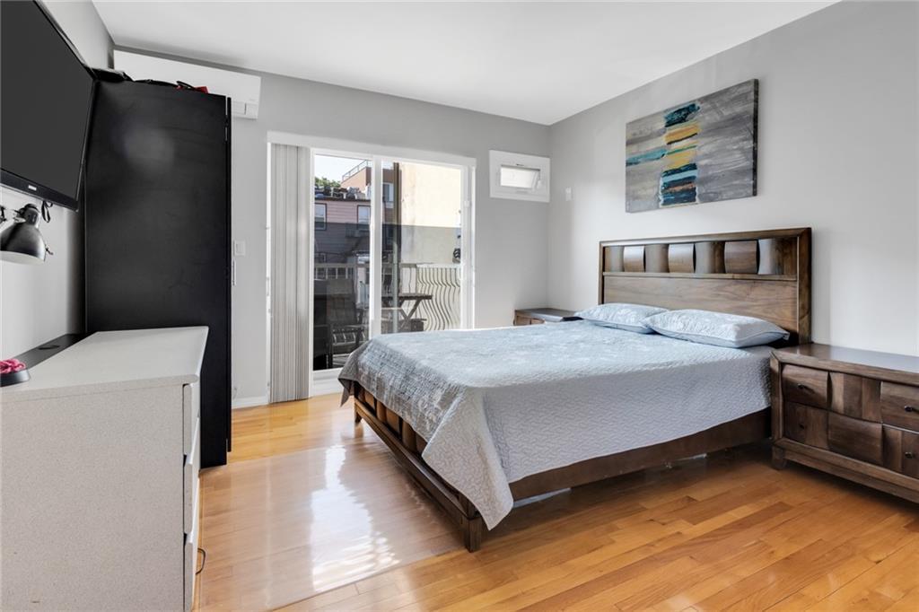 Condo 28th  Brooklyn, NY 11214, MLS-883042-10