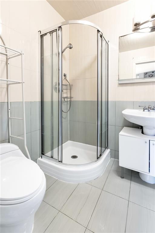Condo 28th  Brooklyn, NY 11214, MLS-883042-14