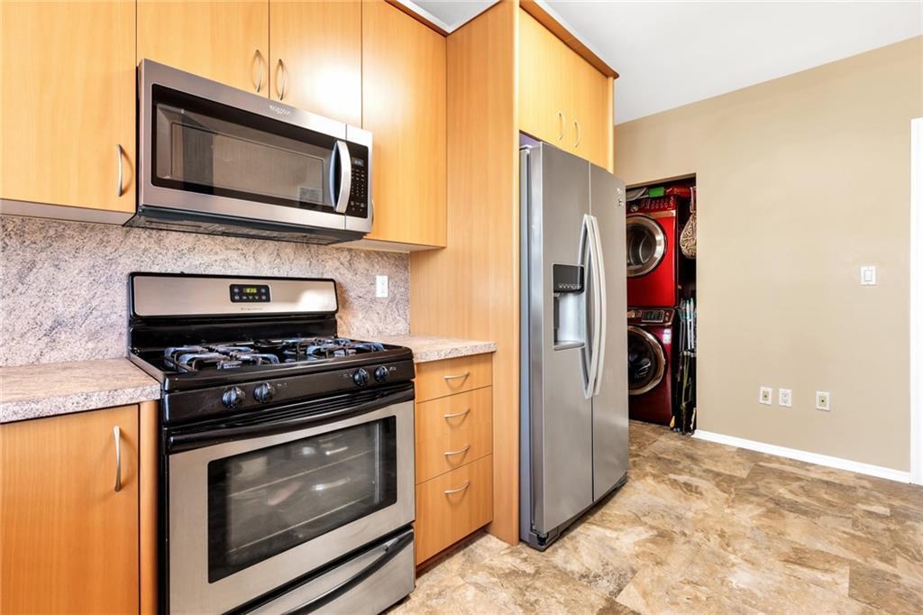 Condo 28th  Brooklyn, NY 11214, MLS-883042-4