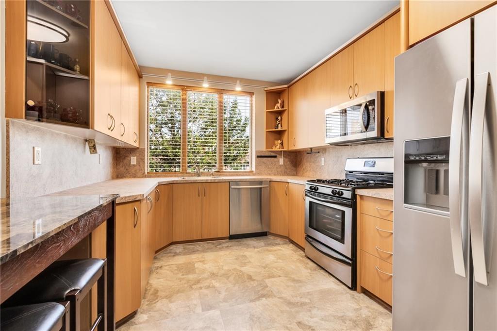 Condo 28th  Brooklyn, NY 11214, MLS-883042-47