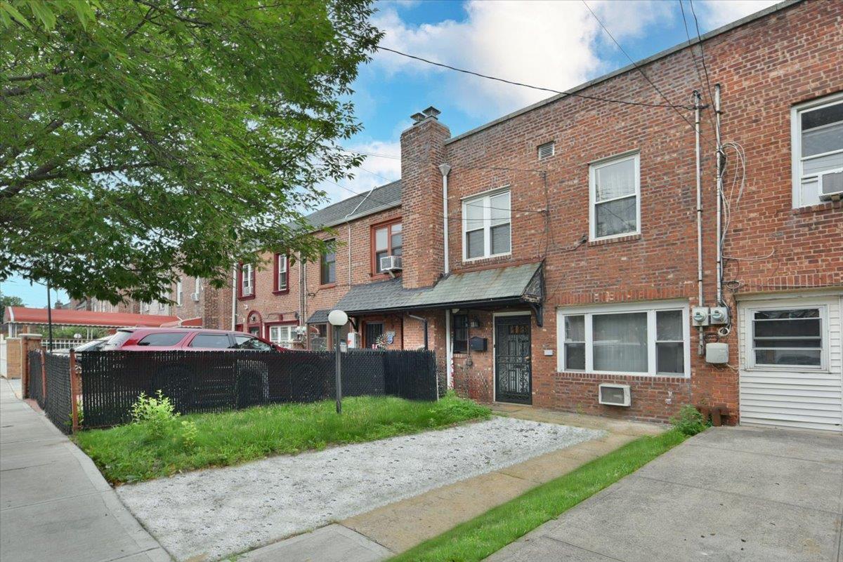 Single Family 187th  Queens, NY 11423, MLS-883054-2