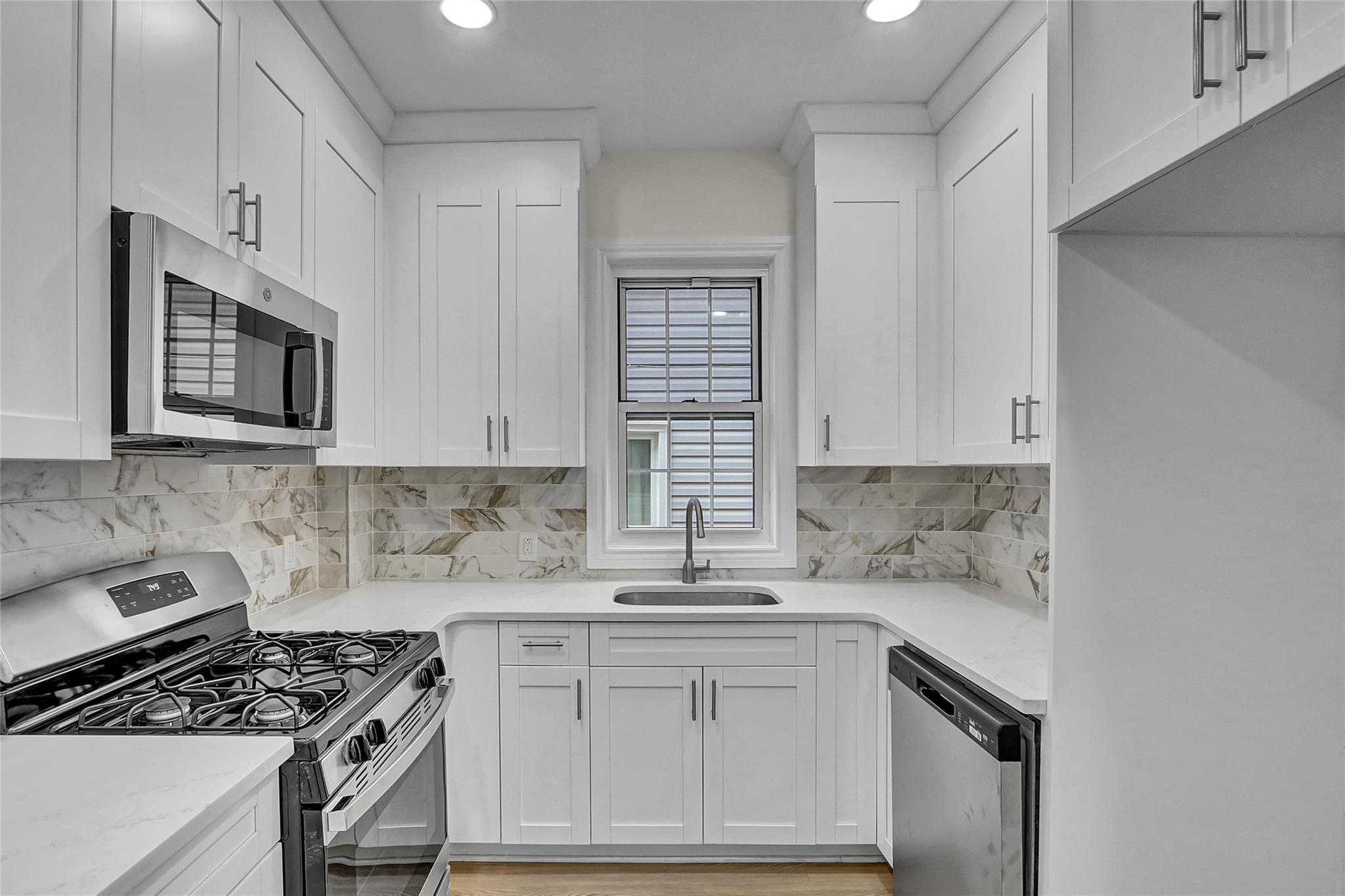 Single Family 78th  Queens, NY 11385, MLS-883060-14
