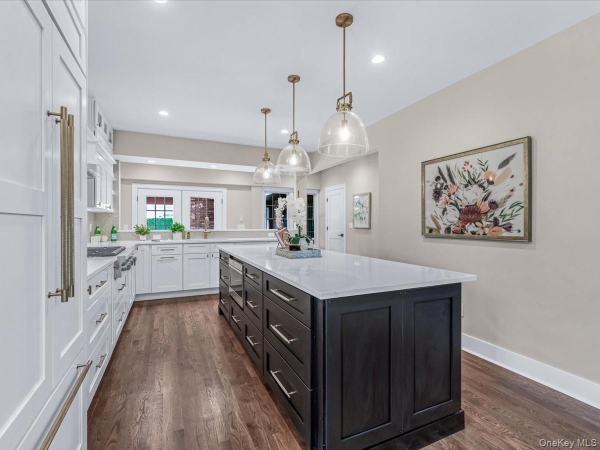 Single Family Stewart Nassau County, NY 11530, MLS-883095-15