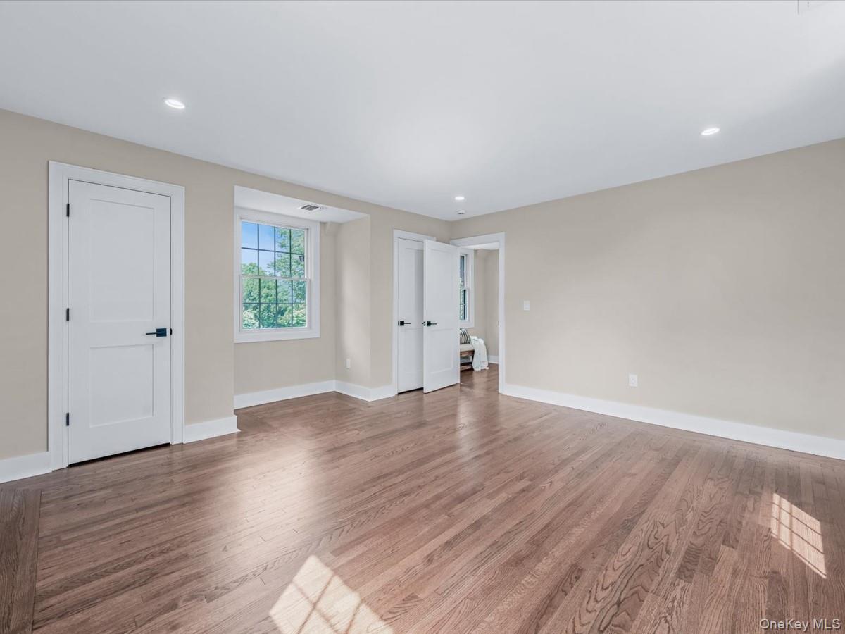 Single Family Stewart Nassau County, NY 11530, MLS-883095-32